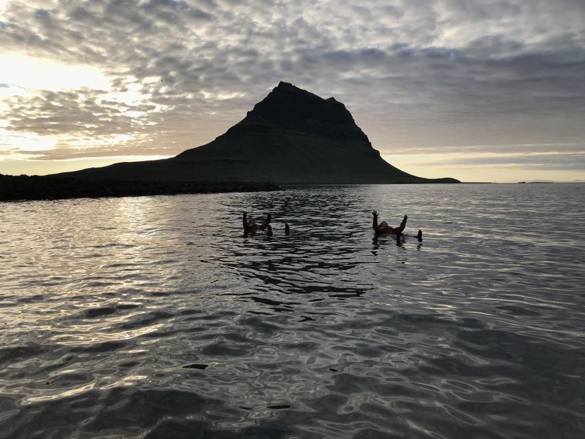 Grundarfjörður: Midnight Sun Kayaking Adventure - Who should book this outing