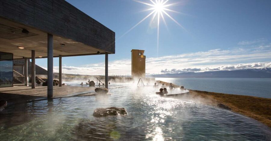 Husavik: GeoSea Geothermal Baths Entrance Ticket - Arriving at the Husavik Baths