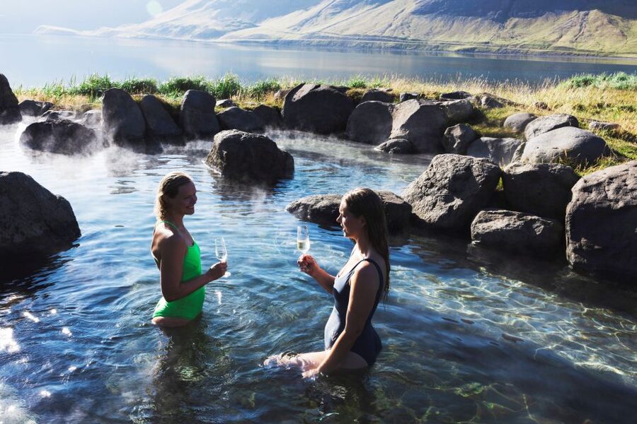 Hvammsvik Hot Springs: Admission Package - When to visit: winter lights or summer daylight