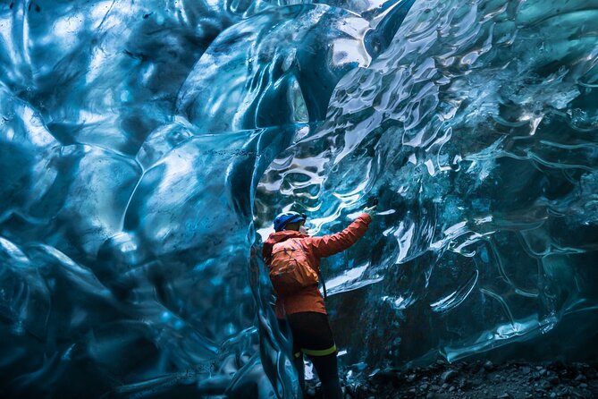 Ice Cave and Glacier Walk into Blue Glacier Canyon - Moulins, blue holes, and changing routes