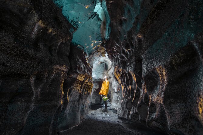 Ice Cave by Katla Volcano Super Jeep Tour from Vik - The guides can shape the whole outing