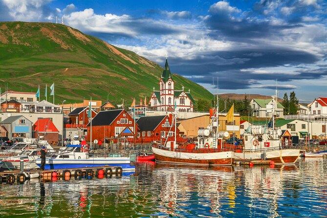 Iceland's Golden Circle Self-Guided Audio Driving Tour - From northern lights to geothermal bathing