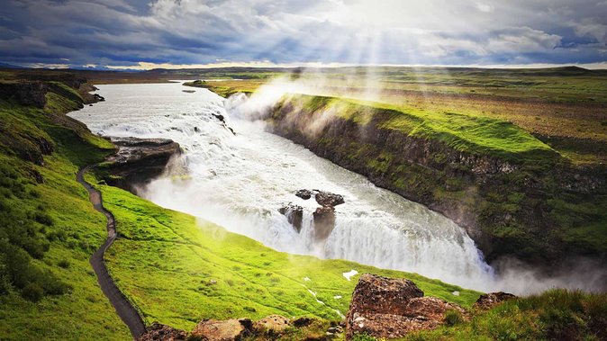 Iceland Stopover: The Golden Circle Day Tour - The $120.39 price: what you are really buying