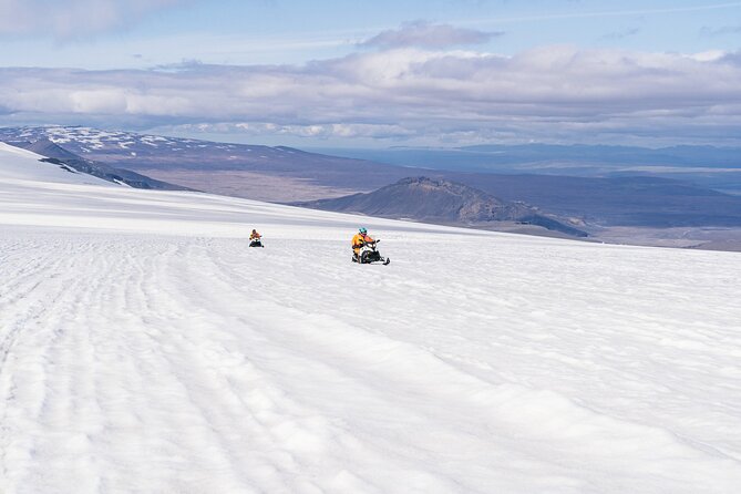 Into the Glacier Combo: Snowmobiling + Langjökull Ice Cave - Entering the Langjökull ice tunnel
