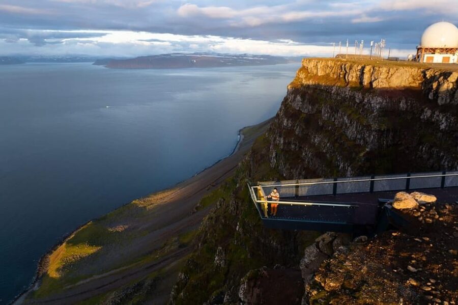Isafjordur: Bolafjall View Platform Guided Trip by Bus - FAQ
