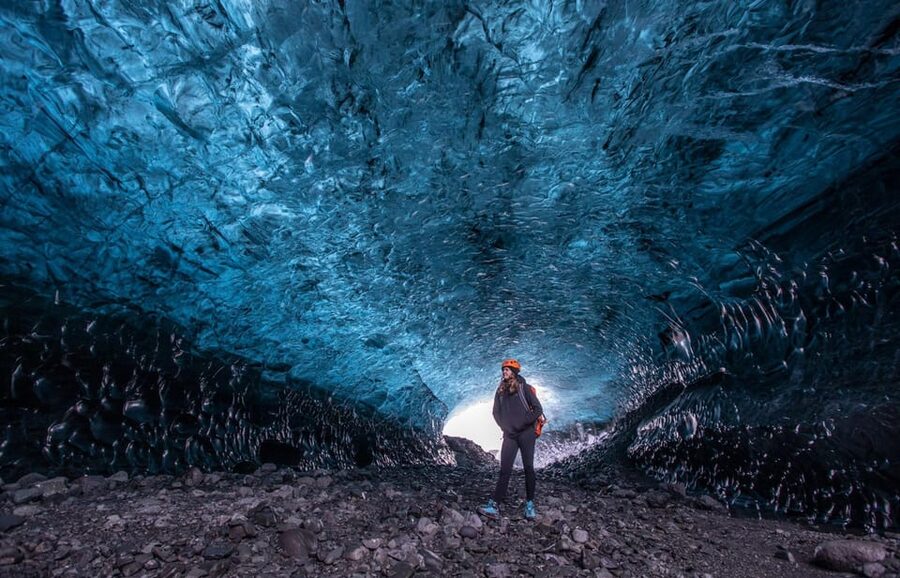 Jökulsárlón: Crystal Ice Cave Super Jeep Tour - From Jökulsárlón parking lot to the glacier
