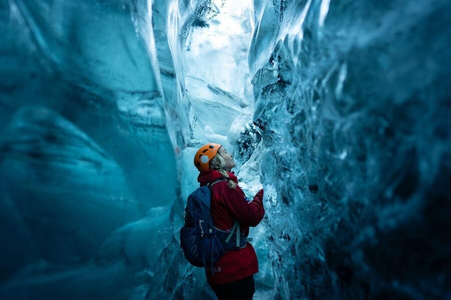 Jökulsárlón: Crystal Ice Cave Super Jeep Tour - Inside Breiðamerkurjökull’s changing blue ice