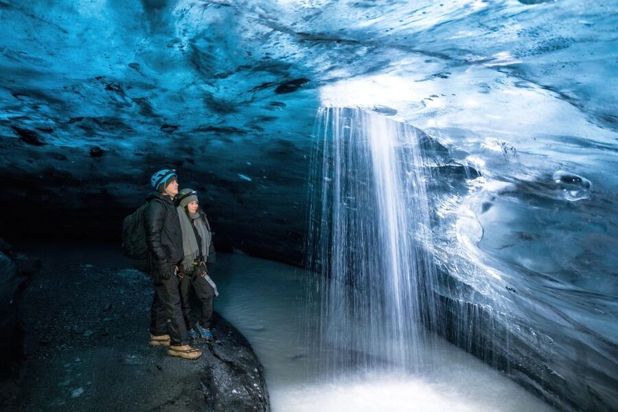 Jökulsárlón: Glacier Hike, Ice Cave, and Photoshoot Package - Who should book this glacier package?