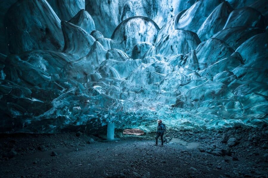 Jökulsárlón: The Original Ice Cave Tour on Vatnajökull - Why Vatnajökull’s blue ice is worth the long drive