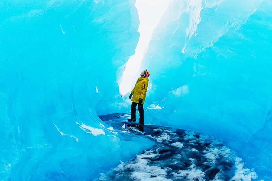 Jökulsárlón: Vatnajökull Ice Cave Guided Tour - Inside the cave for up to 90 minutes