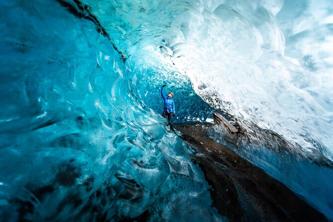 Jökulsárlón: Visit a Natural Blue Ice Cave - Key points to know before booking