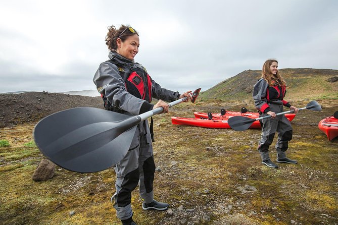 Kayaking on the Sólheimajökull Glacier Lagoon - Getting dressed for cold water