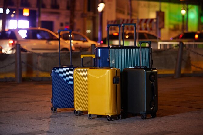 Keflavik Airport Private Transfer To/From Reykjavik cruise Ports - Luggage limits and choosing the right vehicle