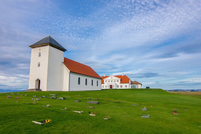 Keflavik International Airport Private Transfer - Is $138.77 per person a fair price?