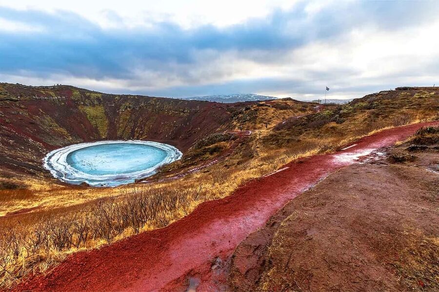 Kerið Volcanic Crater Admission Ticket - Why Kerið works well on the Golden Circle