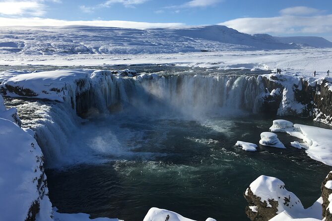 Lake Myvatn Private Day Tour Mývatn, Godafoss Waterfall for Cruise Ships - Grjotagja Cave adds a quieter stop
