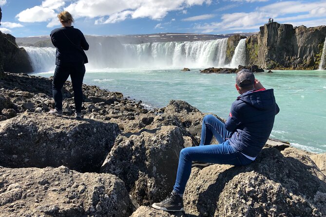 Lake Myvatn Private Day Tour Mývatn, Godafoss Waterfall for Cruise Ships - A private guide can make the schedule work