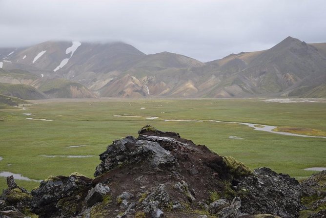 Landmannalaugar, Hekla, Sigoldugljufur 4x4 tour with Hiking - Fjallabak’s rhyolite, fumaroles, and fragile ground