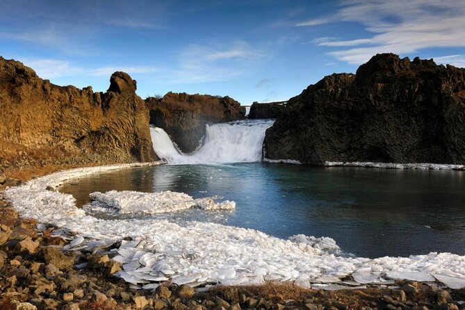 Landmannalaugar Hike & the Valley of Tears from RVK & Selfoss - The morning ride from Reykjavik or Selfoss