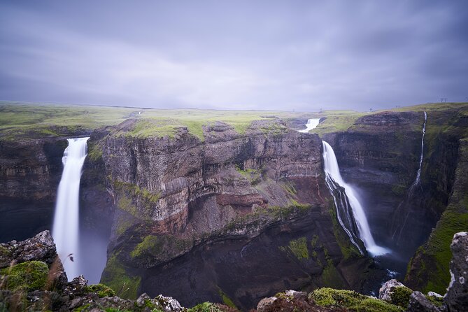Landmannalaugar Hiking, Haifoss Waterfall and Hot Springs Tour - Bláhylur adds a volcanic pause