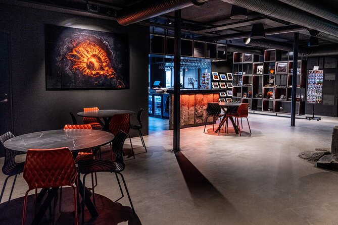 Lava Show Reykjavik Admission Ticket - Optional Premium Upgrade - How hot is the showroom?