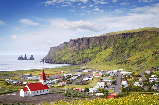 Lava Show Vik Admission Ticket - The Q&A adds value for curious visitors