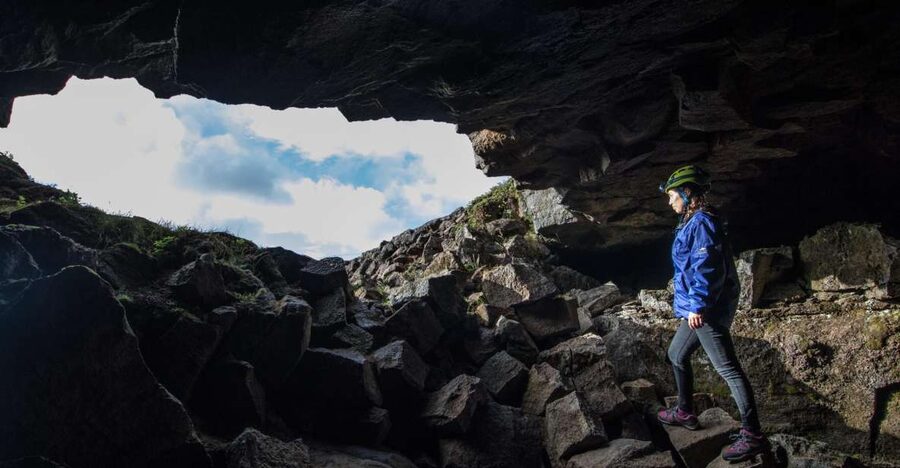 Leidarendi Cave: Lava Tunnel Caving from Reykjavik - Lava formations that reward a slow pace
