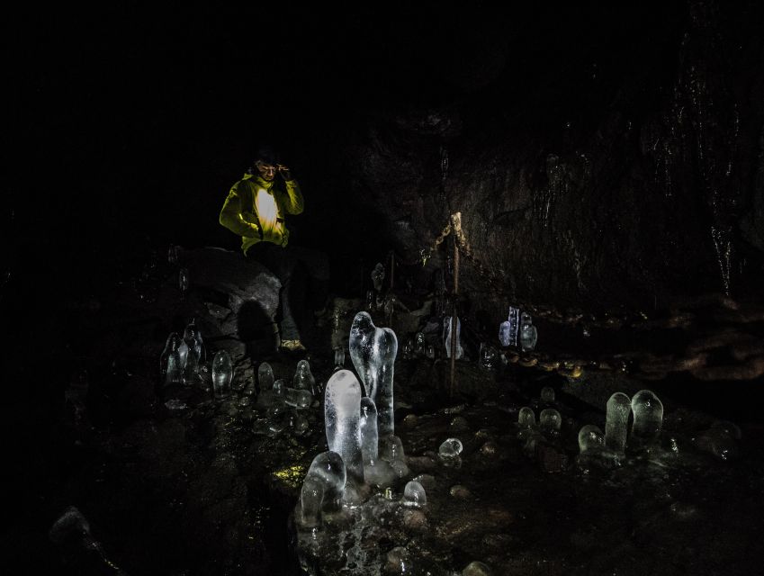 Leidarendi Cave: Lava Tunnel Caving from Reykjavik - How the $104 price holds up