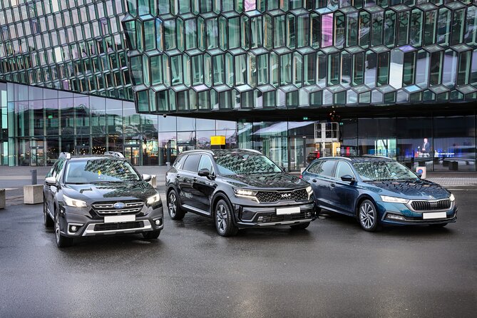 Luxury Private Transfer from Reykjavik to Keflavik Airport - What the 45-minute journey is really like