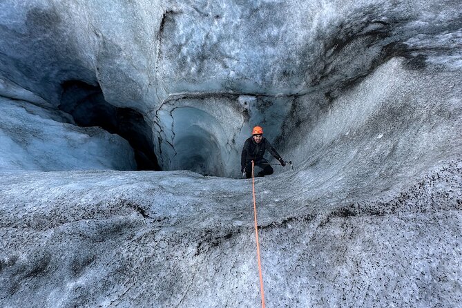 Micro group - Ice climbing at Sólheimajökull - Safety briefing and gear on the glacier