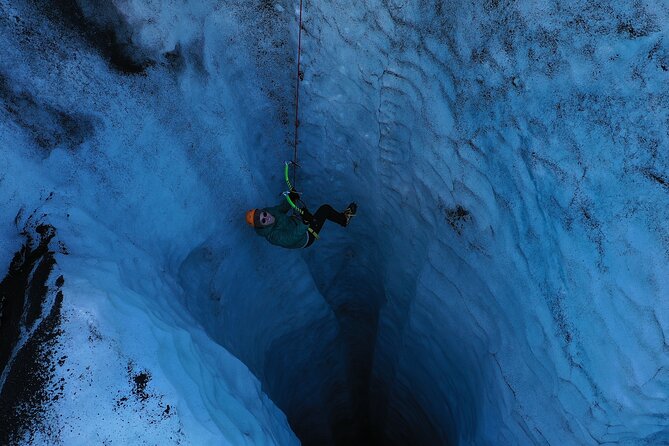 Micro group - Ice climbing at Sólheimajökull - Who should book this activity