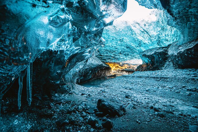 Natural Blue Ice Cave Tour of Vatnajökull Glacier from Jökulsárlón - Guides make the difference