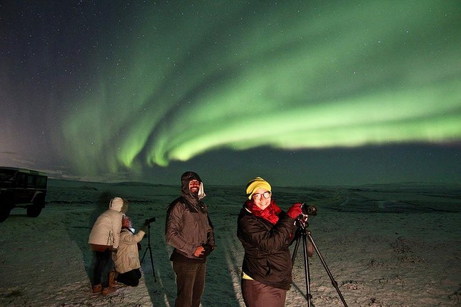 Northern Lights and Stargazing Small-Group Tour with Local Guide - Why the telescope changes the whole evening