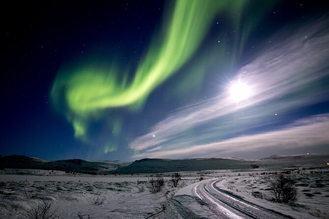 Northern Lights Photography from Akureyri - Photography tips for a night under the aurora