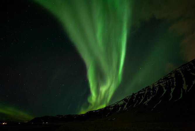 Northern Lights Small-Group Tour From Reykjavik with Hot Drink - Pickup from Reykjavik and the four-hour schedule