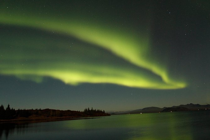 Northern Lights Superjeep Tour from Reykjavik - Finding darkness beyond the city lights