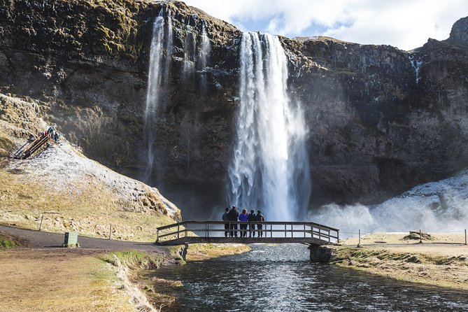 Private 2-Day Glacier Lagoon, Ice Cave and Northern Lights - FAQ
