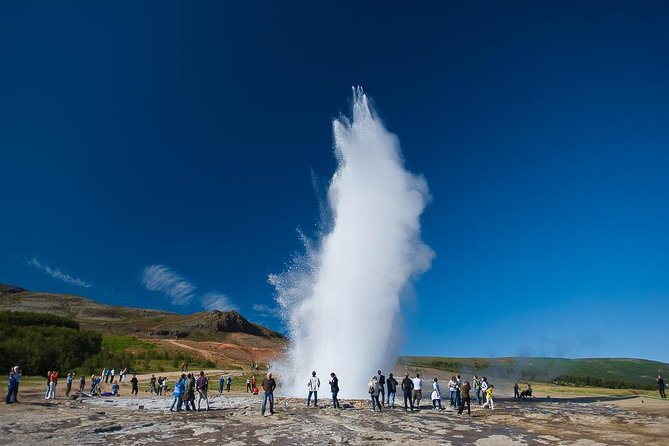 Private Golden Circle Classic Tour from Reykjavik - Geysir and the regular burst of Strokkur