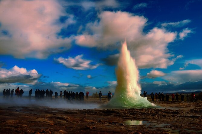 Private Golden Circle Tour by Luxury SUV from Reykjavik - Why a private Golden Circle day can be worth the price