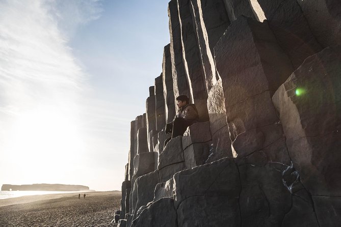 Private Jökulsárlón Glacier Lagoon 2 Day Tour & Glacier Hike - The overnight stay and what it changes