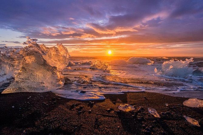 Private South Coast & Glacier Lagoon tour from Reykjavik - Skógafoss: power and a higher view