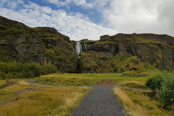 Private Superjeep Full-Day South Coast and Eyjafjallajokull Volcano Sights - Black-sand beaches and the coast near Vík