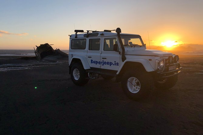 Private Superjeep Full-Day South Coast and Eyjafjallajokull Volcano Sights - Weather, clothing, and comfort