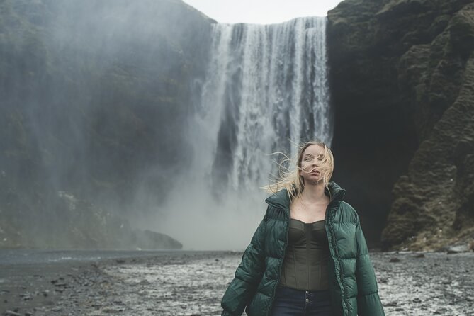 Private tour to the South Coast of Iceland - Seljalandsfoss: the waterfall you can walk behind