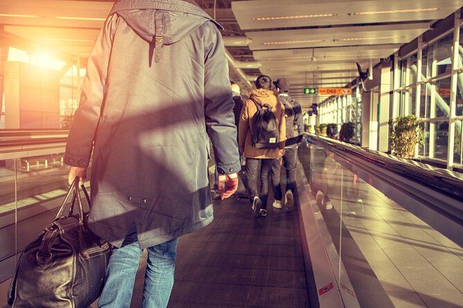 Private Transfer from Keflavik Airport - Skip the Shuttle - The drive from Keflavik to Reykjavik