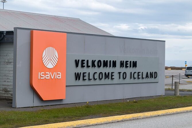 Private Transfer from/to Keflavik Airport (KEF) - Door-to-door delivery in Reykjavik