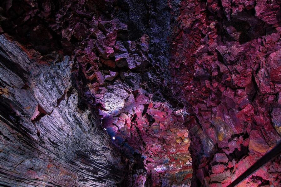Raufarhólshellir Lava Tunnel: Underground Expedition - What to wear and how difficult it feels