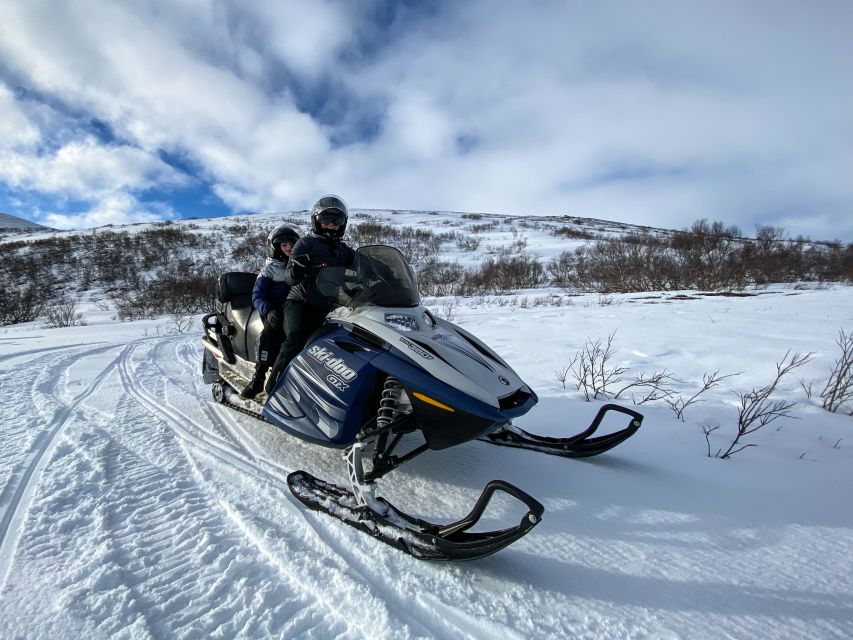 Reykjahlid: Snowmobile Adventure by Lake Mývatn - Riding through volcanic country for about 70 minutes