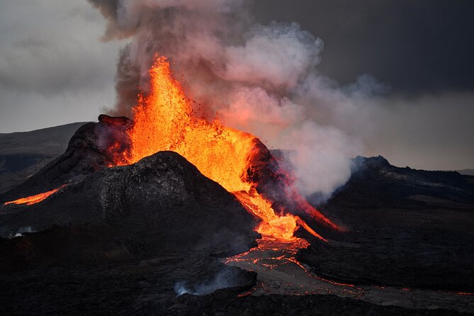 Reykjanes Peninsula: Volcanos & Blue Lagoon Self-Guided Tour - Hafnir and the stories behind a small village