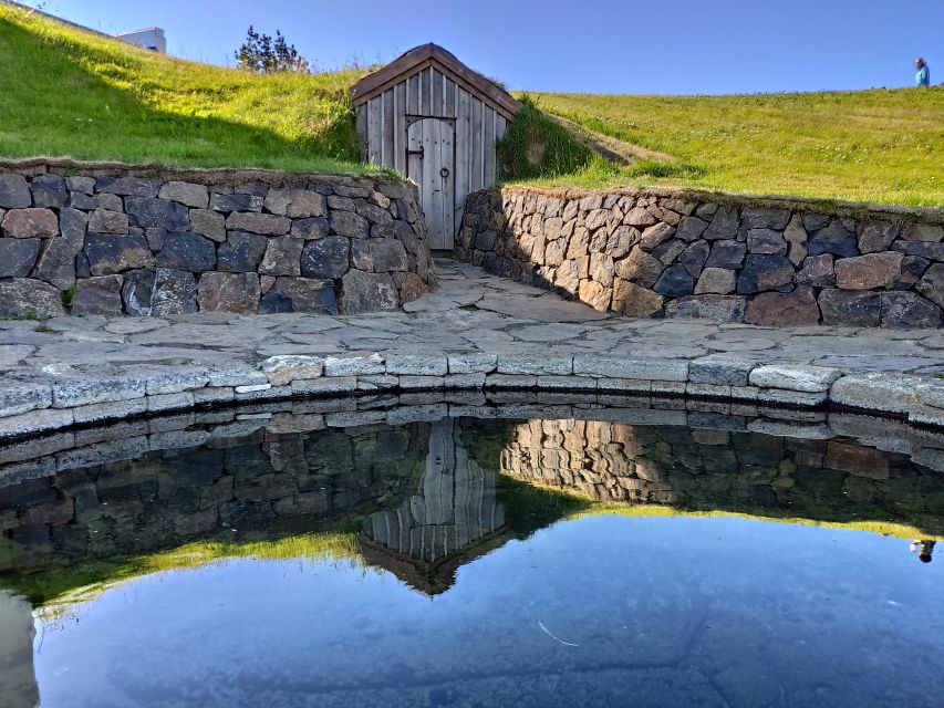 Reykjavik: 2-Day West Tour with Snæfellsnes & Silver Circle - Kirkjufell and the Snæfellsjökull views